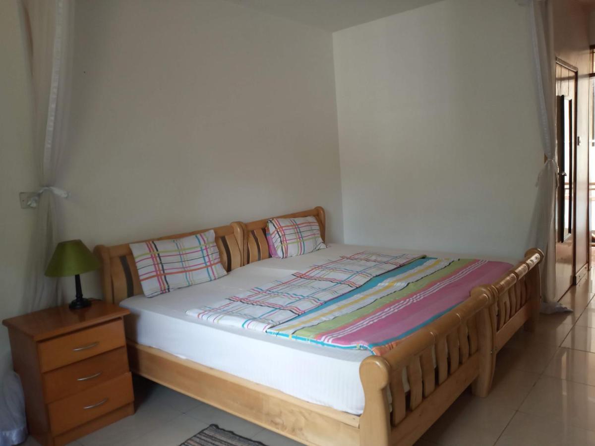 Hospitality Connect Bed & Breakfast คัมพาลา ภายนอก รูปภาพ